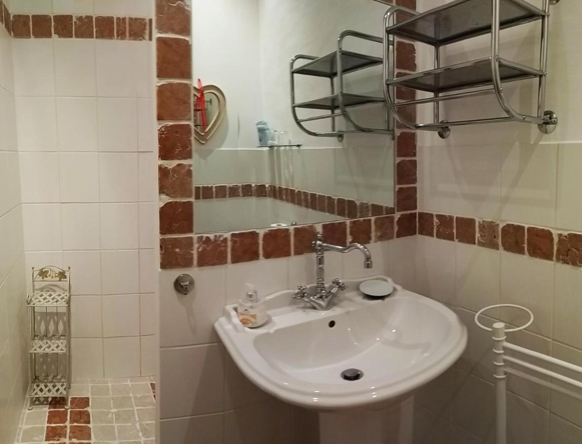 Bed and Breakfast Mas De La Grave Althen-des-Paluds Zewnętrze zdjęcie